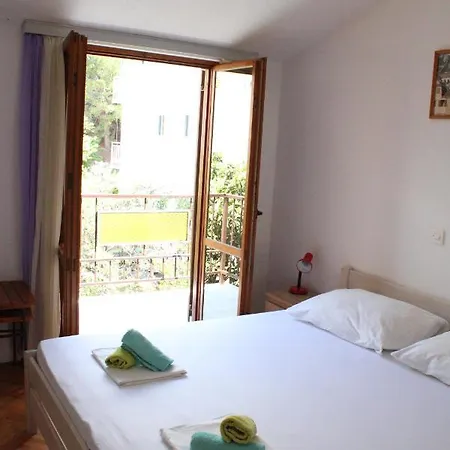 Fluctus Ta * Podgora (Split-Dalmatia)