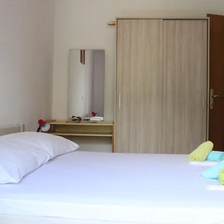 Fluctus Ta Apartment *